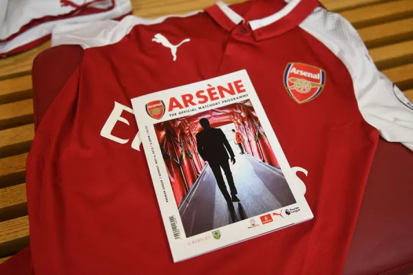2017-18 MERCI ARSENEユニフォーム